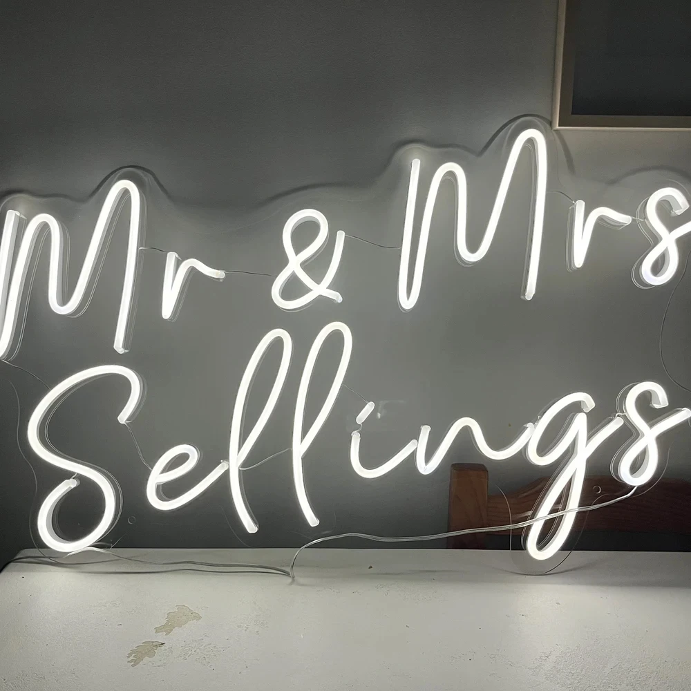 

Mr and Mrs Custom Neon Sign, Wedding Party Lights, Neon Name Sign, Wedding Ring Wall Lamp, Personalized Engagement Event Lights