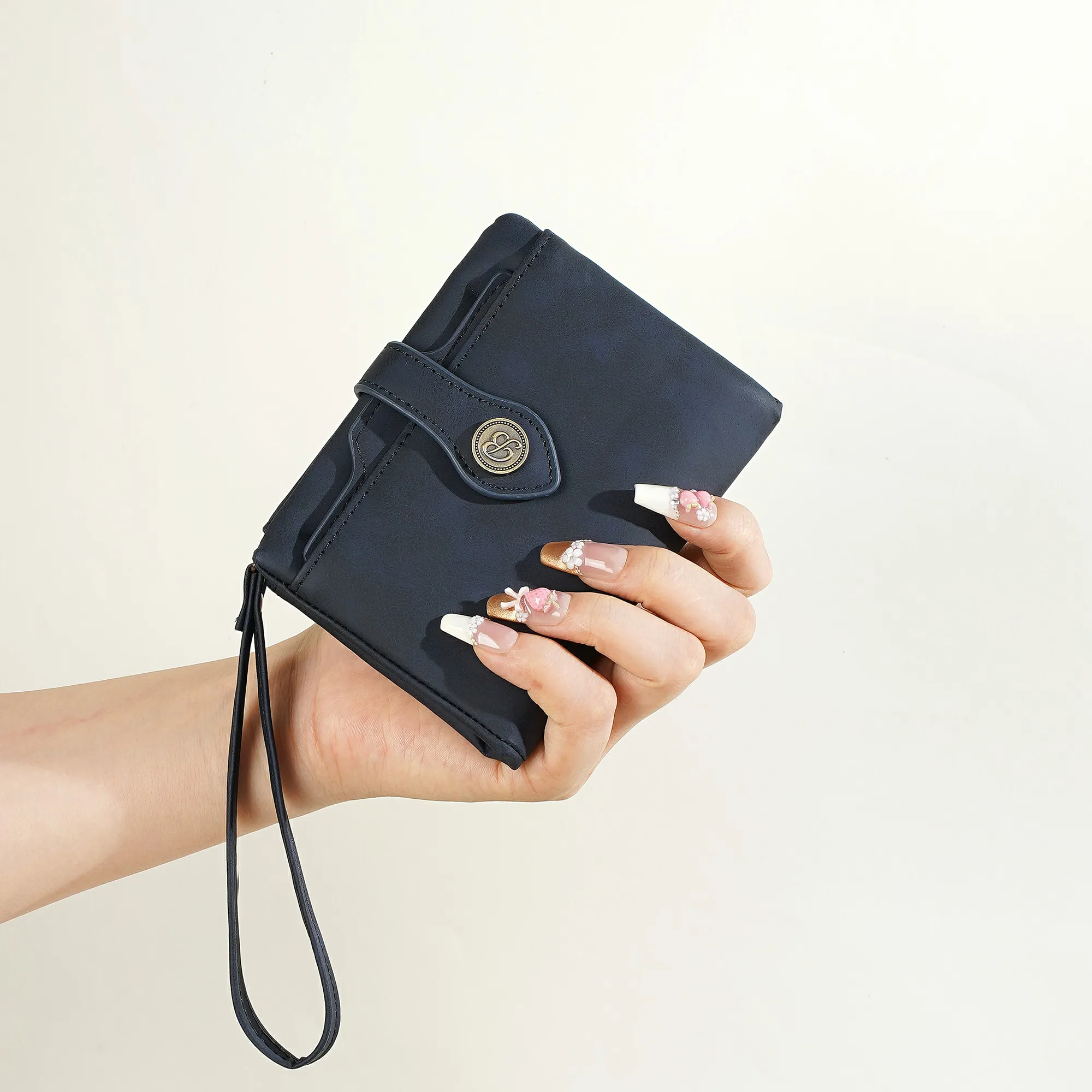 1 Stück - Baellerry Damen Vintage PU-Leder Kurzbörse mit 80% Rabatt, mit Handgelenkschlaufe, 8 Kartenfächern + Ausweisfenster + abnehmbarem Kartenhalter, praktisches Geburtstagsgeschenk für Frauen. – Detail 6