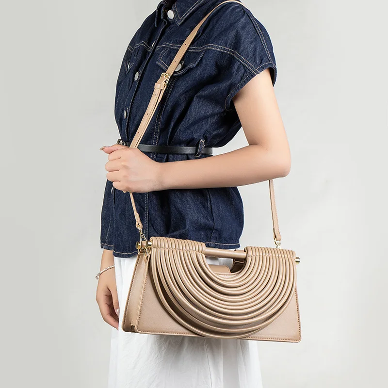 minimalist-unique-stylish-diaper-bags-for-women-luxury-brand-shoulder-bag-simple-vintage-leather-messenger-bag-large-capacity