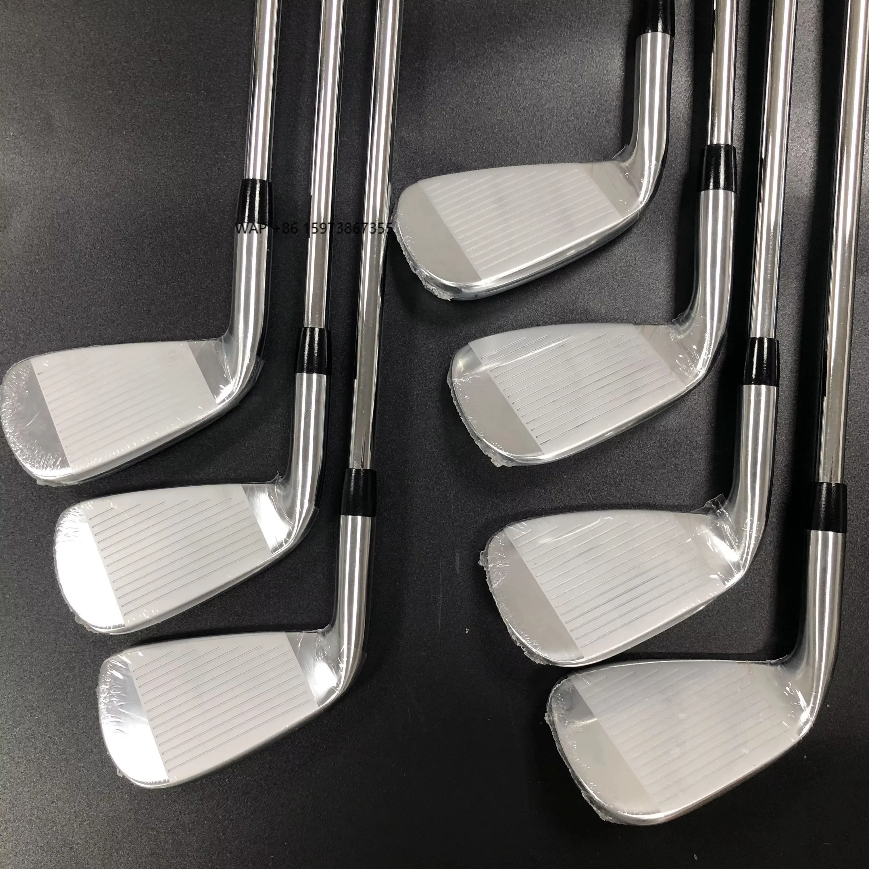 

Male 2024New Golf Clubs Silvery 790 Golf Irons 7pcs 4-P R/S Flex Steel/Graphite Shaft Assembly with Cover