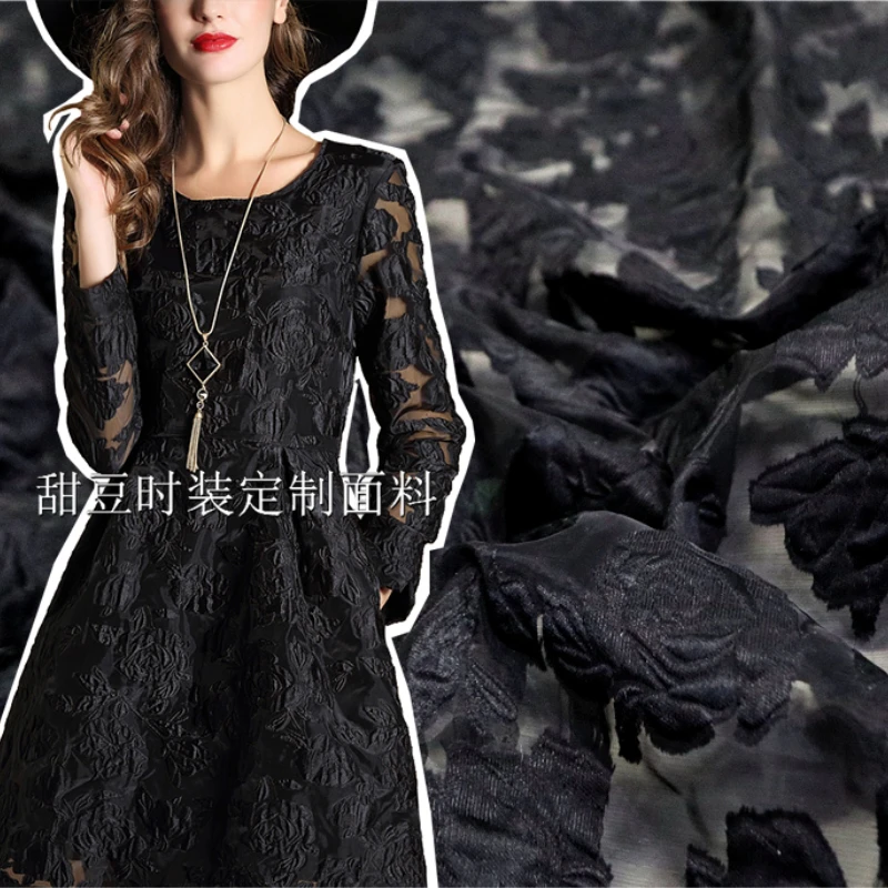 Organza Yarn Dyed Jacquard Rose Dark Grain Dress Coat Clothing European Brand Fashion Design Sewing Wholesale Materials Cloth