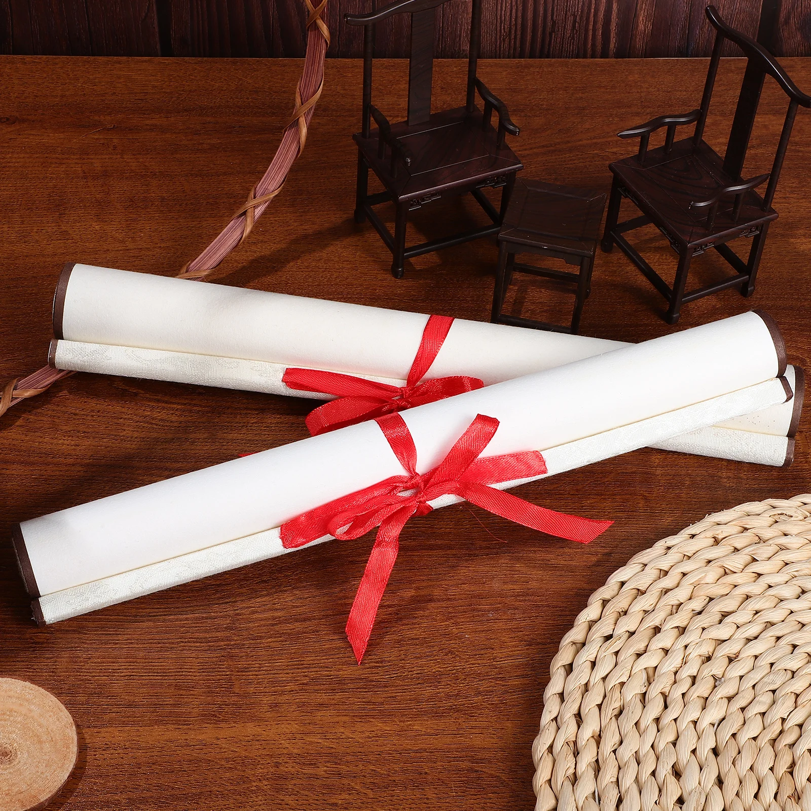 

2Pcs Thickened Chinese Calligraphy Paper Scrolls Hanging Blank Scroll for Painting Calligraphy Art Creation Blank Scroll