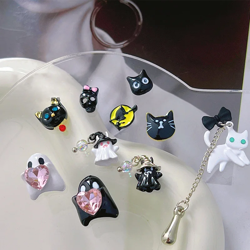 10PCS Halloween Little Cat Pendant Alloy Black Cat Japanese Jewelry Accessories Cartoon Monster Diamond Nail Decoration