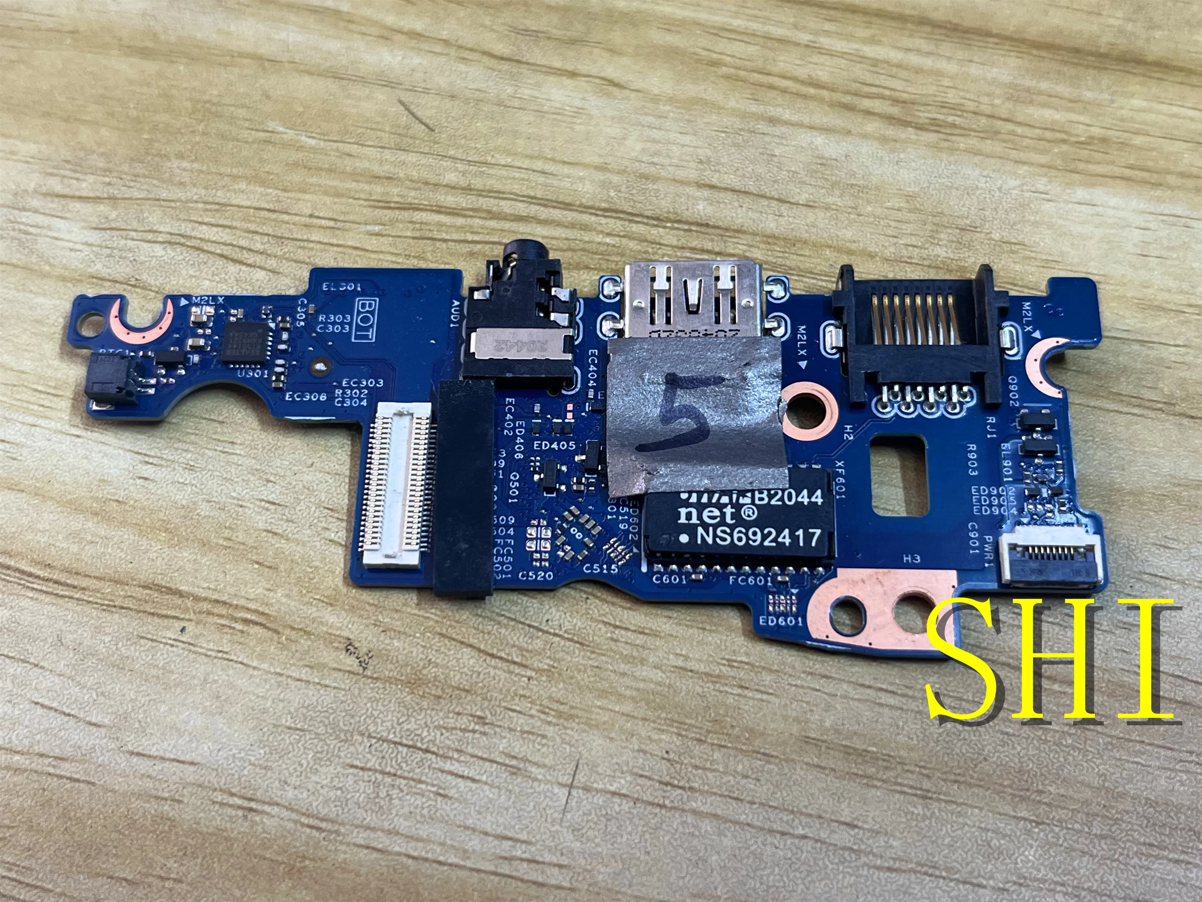 0DFJMW Original For Dell Vostro 15 5501 5502 USB Audio Port IO Board DFJMW 100% Test OK Free shipping