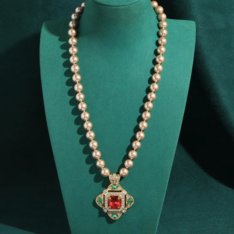 

Gold Color Vintage Pearl Pink Pendent Necklace 2026 Red And Green Crystal Geometry Party Victorian Jewelry Bride Accessories New