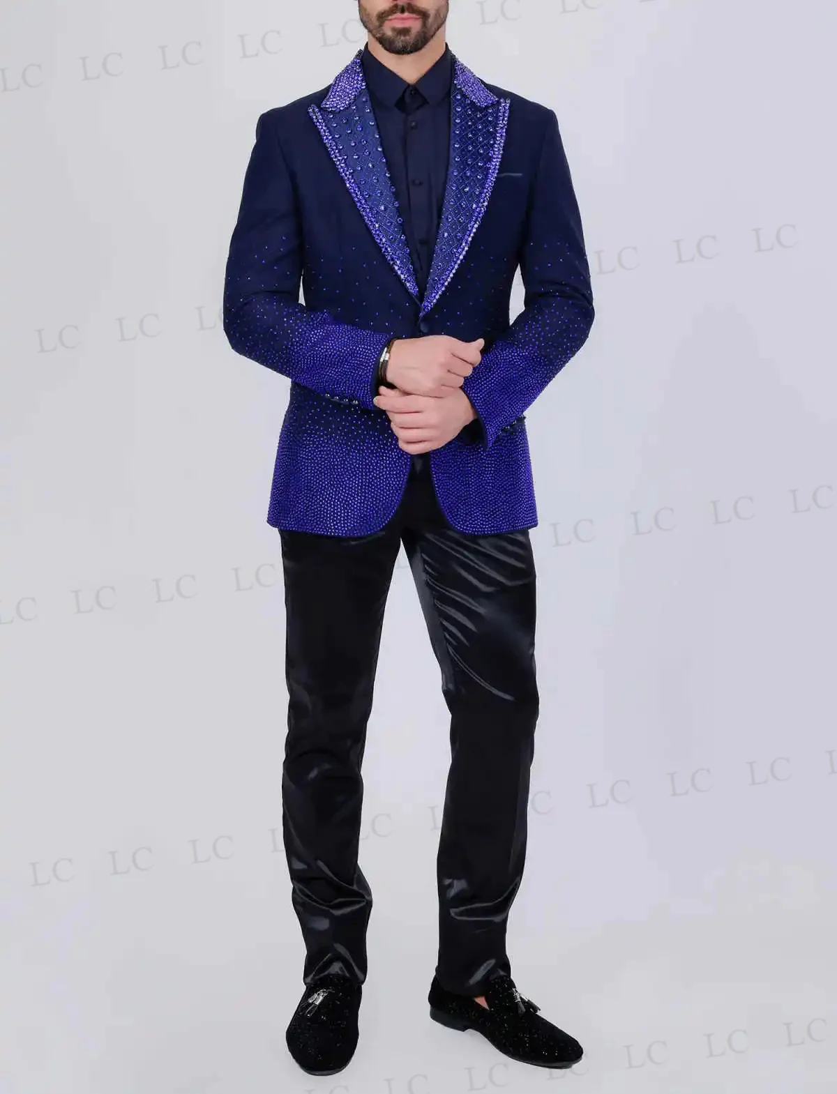 2 Pieces Peaked Lapel Men Suits Tuxedo One Button Diamonds Beads Uniform Ceremony Formal Prom Wedding Groom Custom Plus Size