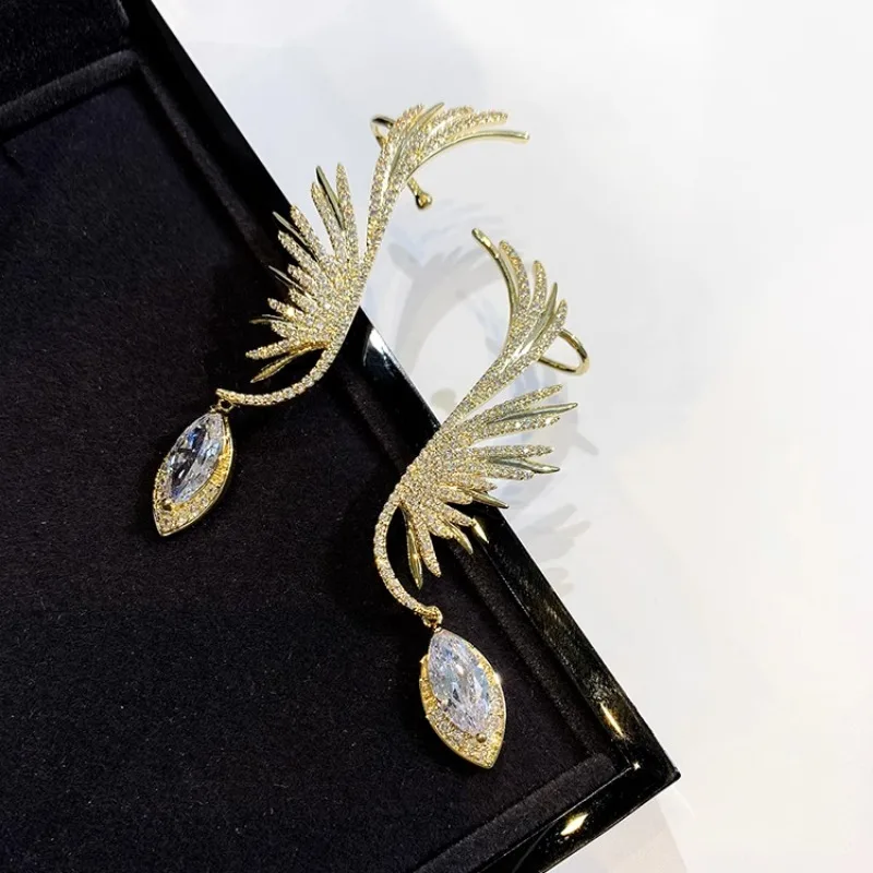 

European and American ins feather wings niche design light luxury unique exaggerated earrings women