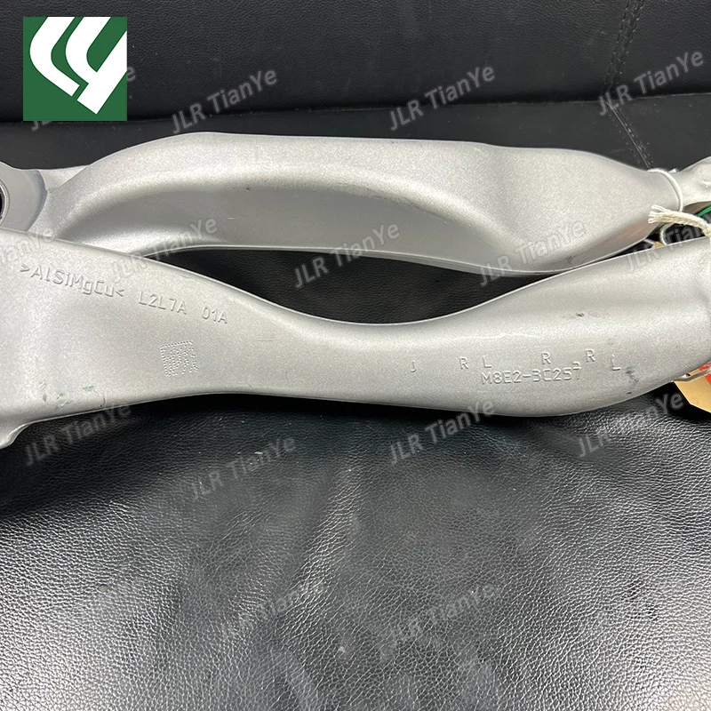 LR152744 LR152745 Front Suspension Arm Suitable For New Range Rover L460 RR Sport L461