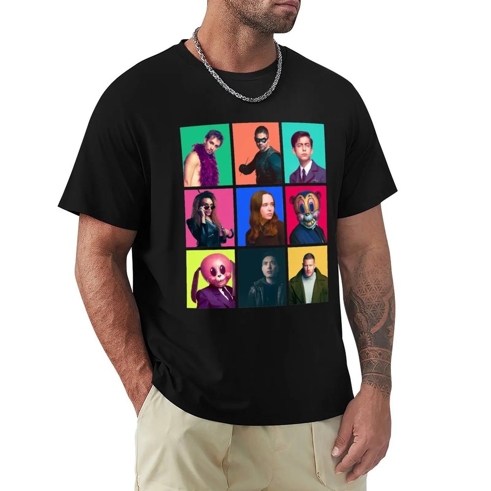 The Umbrella Academy - Character Collage T-Shirt Vintage Print Crew Neck Tee