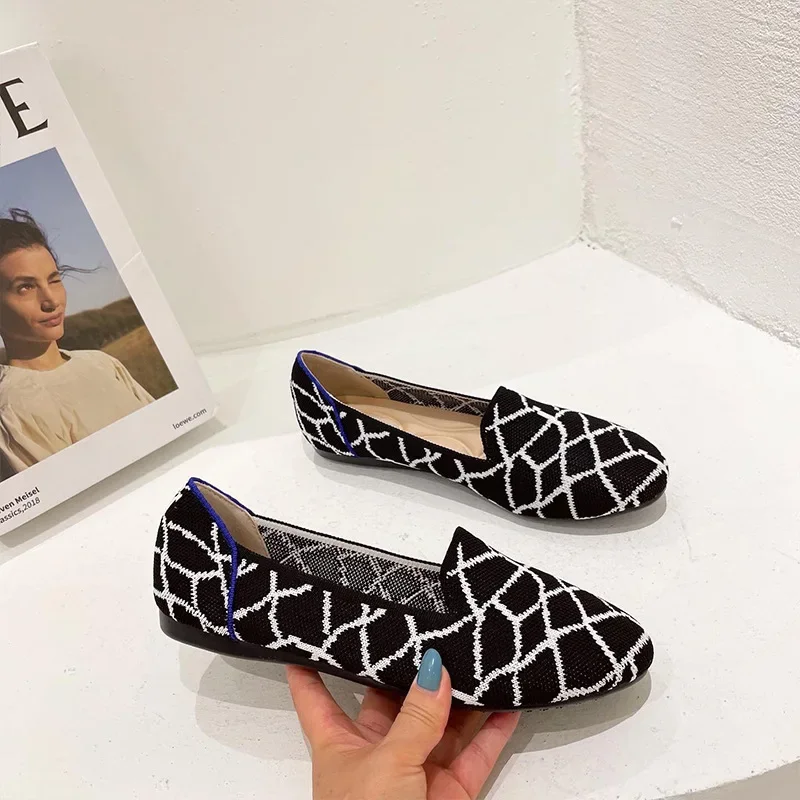 أحذية الباليه الموضة 2025 الربيع والخريف جديد محبوك الفم الضحلة شقة جولة تو أحذية نسائية عادية كبيرة #1