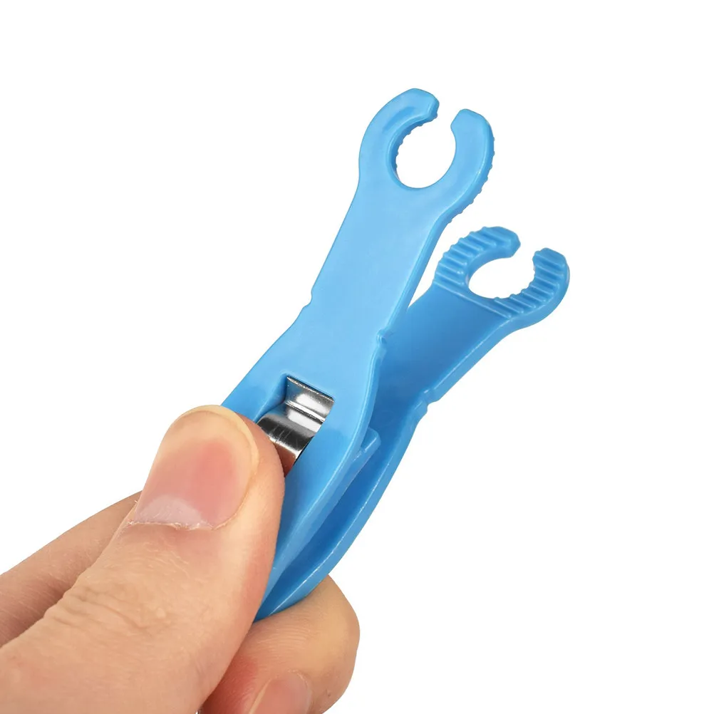 

5Pcs Disposable Piercing Clamps Kit Premium Plastic Body Jewelry Fixing Clips for Ear Nose Lip Tongue Belly Button Piercing Safe