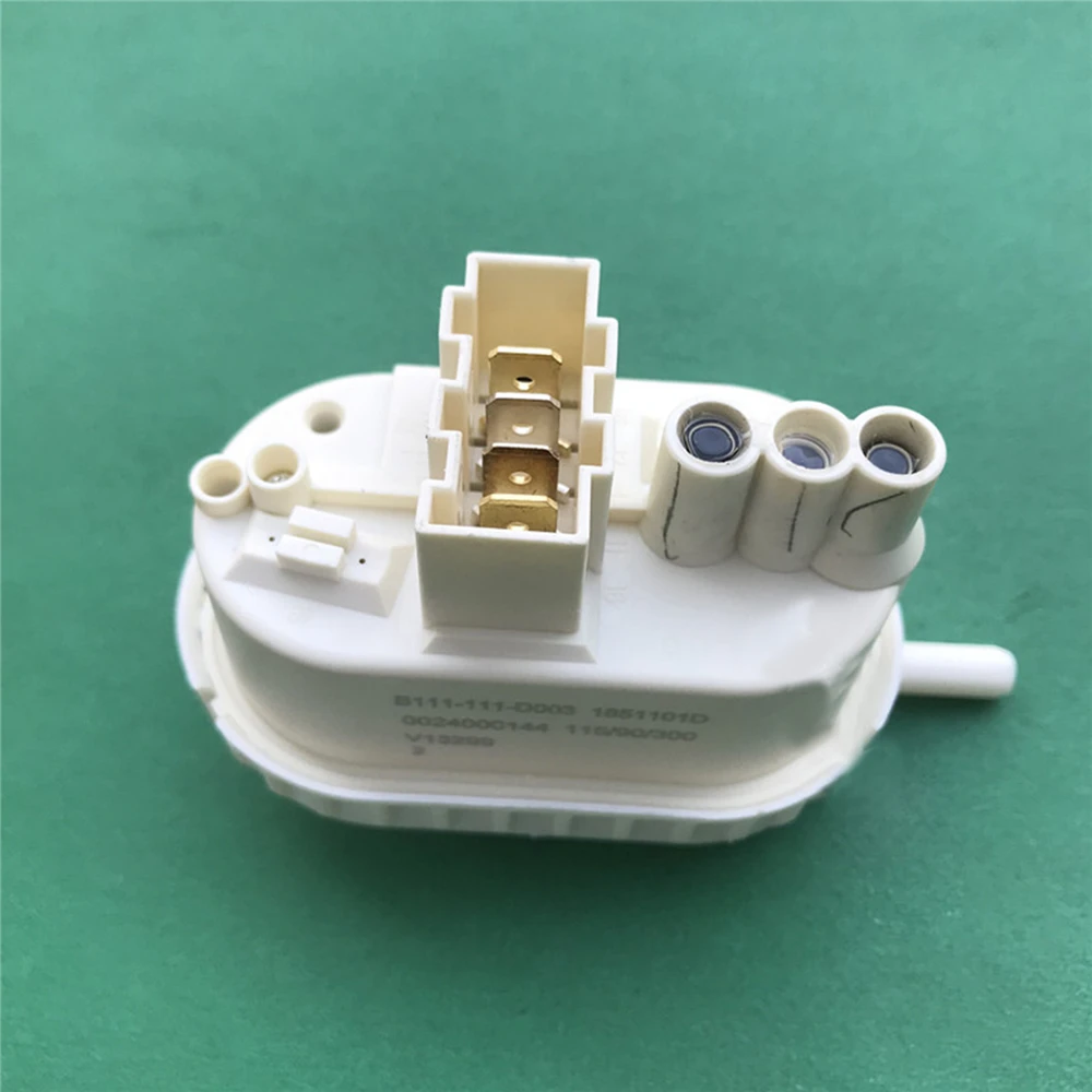 

1pcs Water Level Sensor Switch for Haier B111-111-D003 002400014 TGQ70 1208B Drum Washing Machine Parts Accessories Replacement
