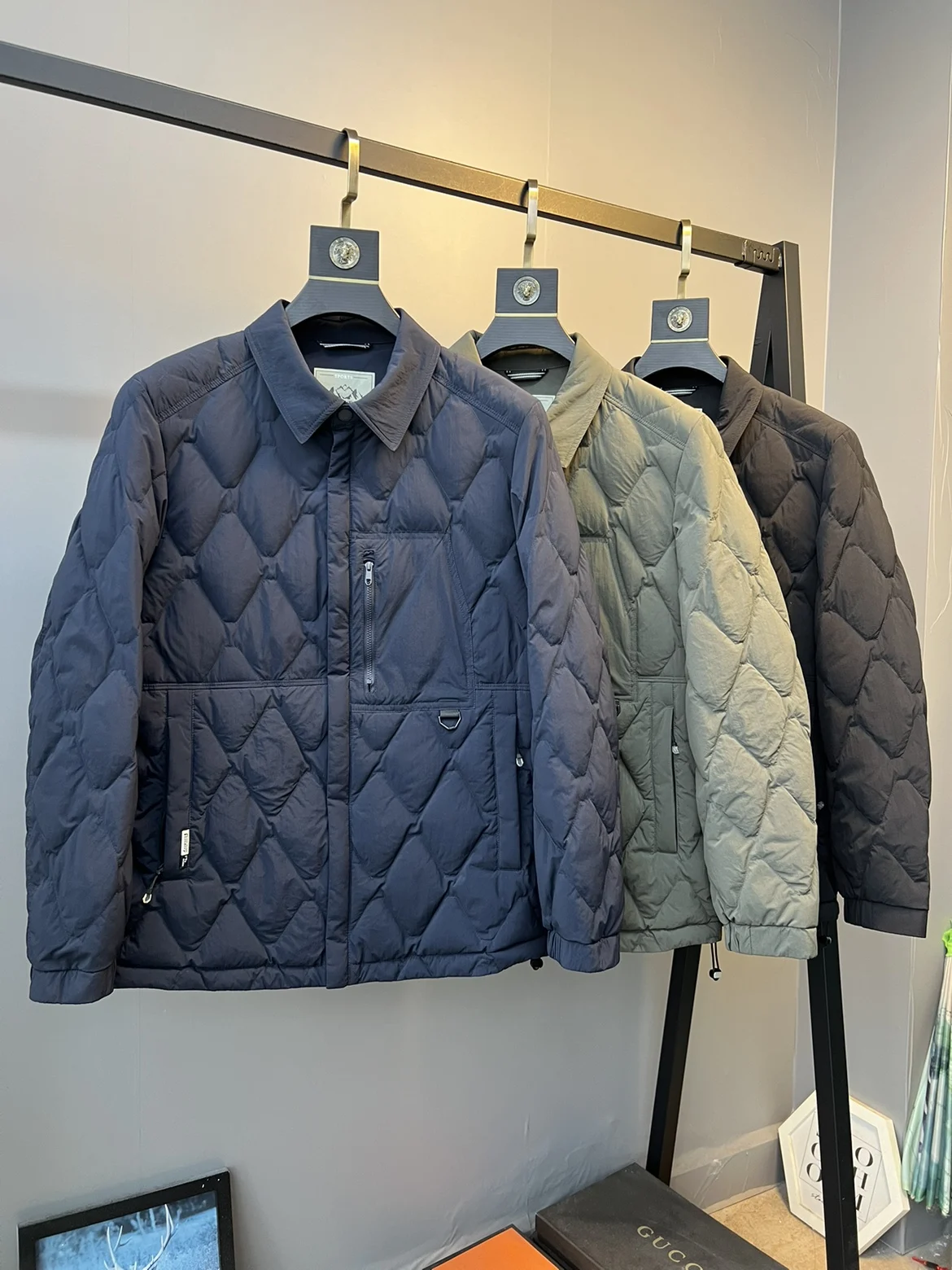 

Dijia 90 Duck down Lightweight Stand Collar down Jacket Men's Winter Lightweight Warm Business Commuting Outerwear Men's Fashion