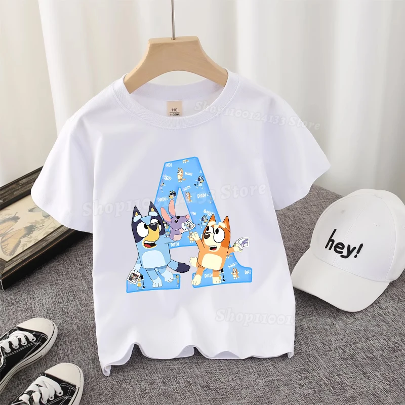 Bluey T-shirt anak-anak katun huruf A-Z The Heeler Anime keluarga kaus anak kartun lucu anak perempuan anak laki-laki pakaian jalanan pakaian kasual