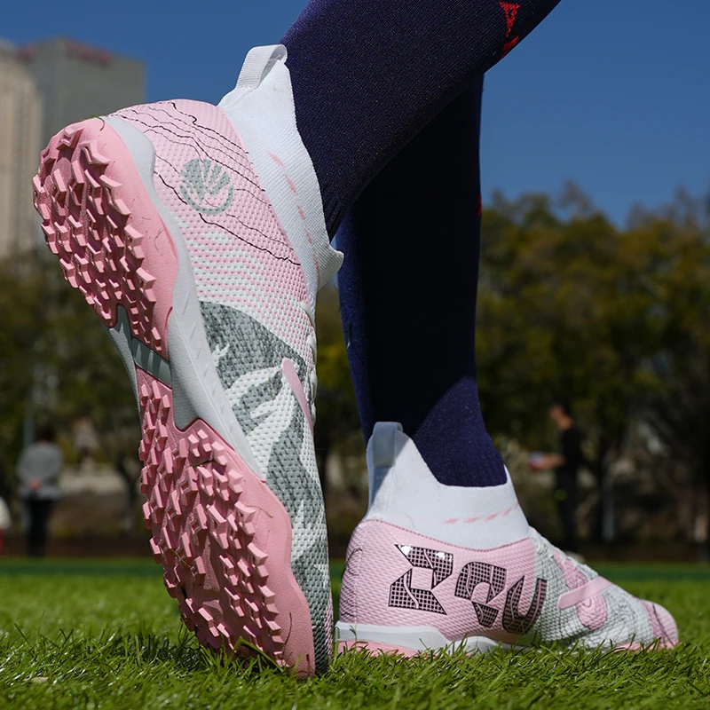 

Новые мужские футбольные бутсы TF для игры на газоне и искусственном покрытии, ультралегкие, удобные, для футбола и футзала, быстрые