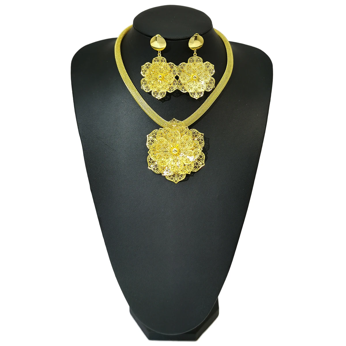 Gold Color Flower Dubai Jewelry Sets For Women Big Choker Necklace & Earrings Weddings Party Sets African Accessories MANILAI