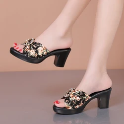 Floral Print Slippers Genuine Leather Summer Shoes Plus Size 41 42 Fashion Medium Heels Mother's Sandals