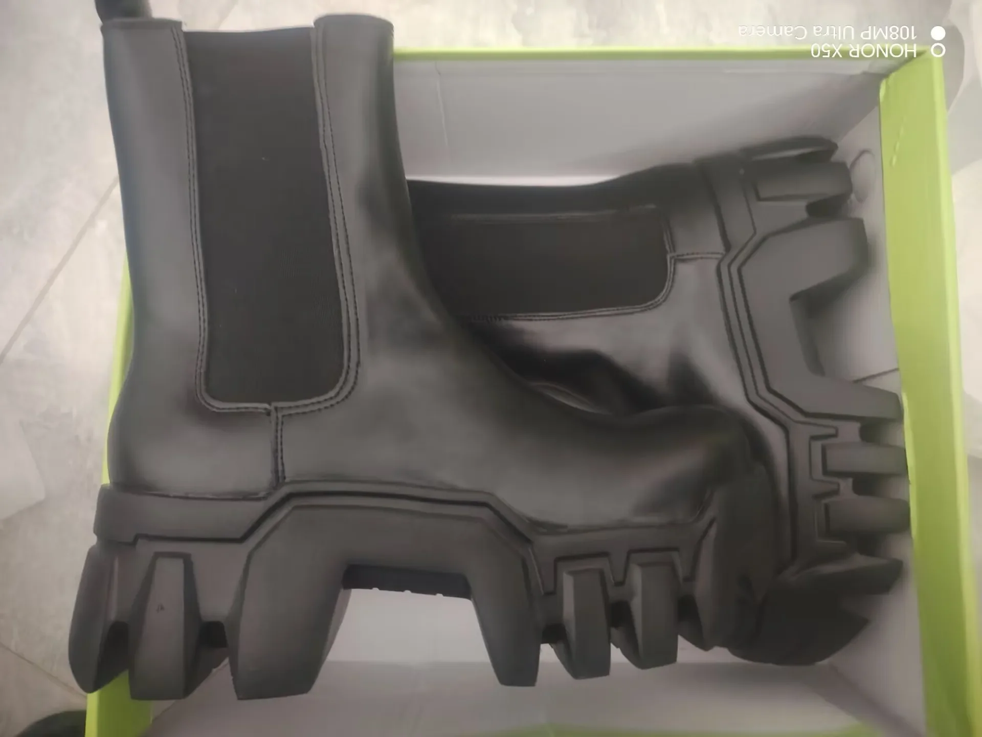 2025 Height Increase 8cm High-top Bulldozer Men's Platform Chelsea Boots Round Head Women's Locomotive Motorcycle Shoes Black