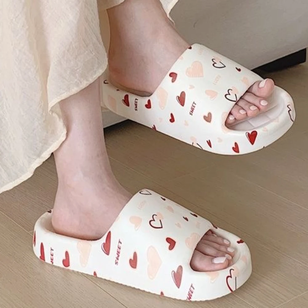 Cute Love Print Design Thick Sole Women Slippers Slides Bathroom Beach Indoor Sandals Summer Couple Shoes