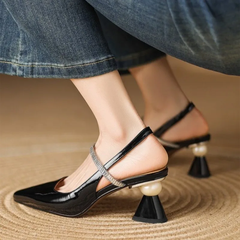 

Women Sandals Ladies Sexy Buckle Rhinestone High Heels Female Casual Shoes Golden Silver Point Toe Trend Summer Pumps