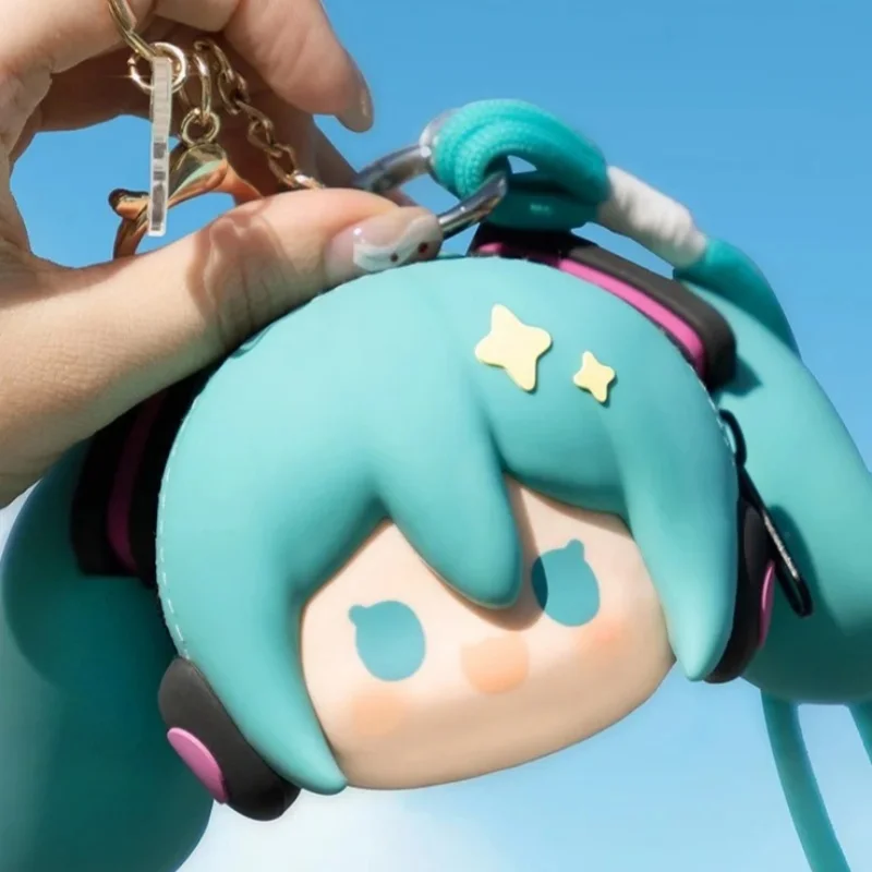 Hatsune Miku سماعة حقيبة لعبة عصرية Kawaii الكرتون الشكل لطيف دمية الفينيل قلادة المفاتيح أنيمي الطرفية طفل هدية