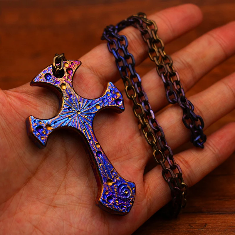 Outdoor Portable EDC Multi-functional Titanium Alloy Cross Necklace Pendant, Car Emergency Survival Window Breaking Tool