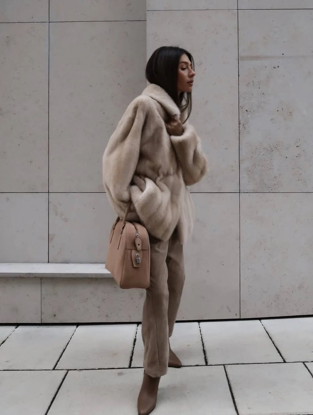 Women Faux Mink Fur Coats Solid Fur Jackets Cotton Linen Turn Down Collar Long Sleeves Single Breasted Cinched Waist 2026 Winter