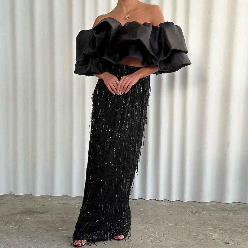 2025 جديد إمرأة أبيض الدانتيل حافة فقاعة كم أعلى الأسود حبة هامش تنورة أزياء مزاجه بدلة أنيقة