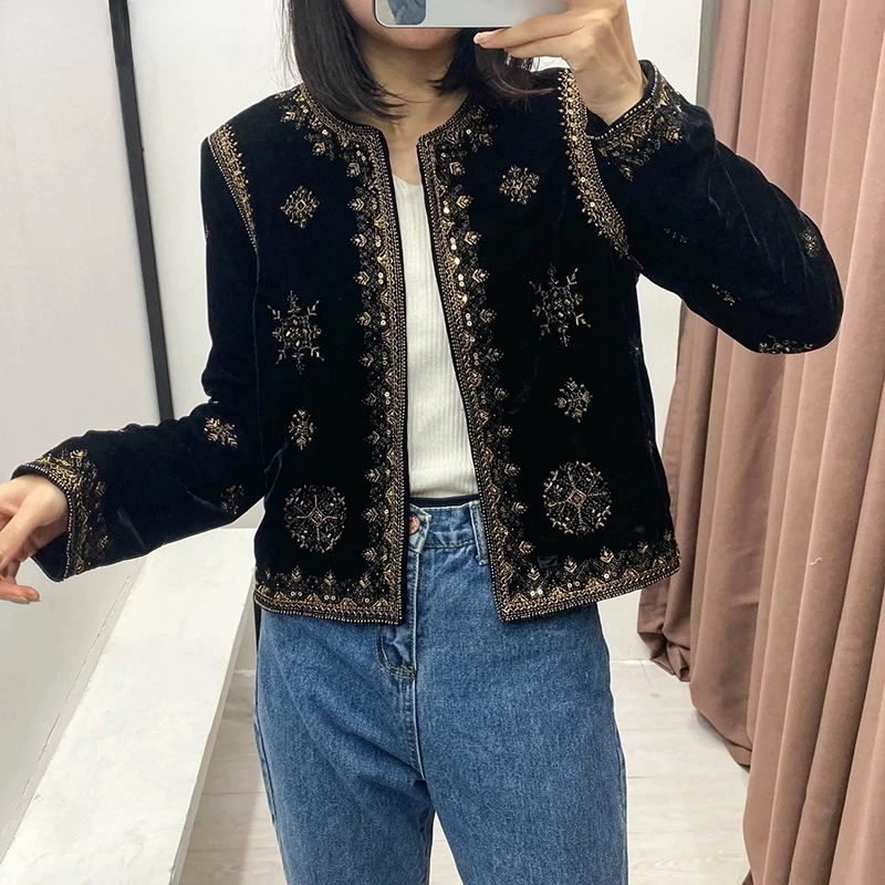 Women\'s Ethnic Style Heavy Industrial Embroidered Sequin Decorated Jacket Velvet Short Cardigan Autumn and Winter Women