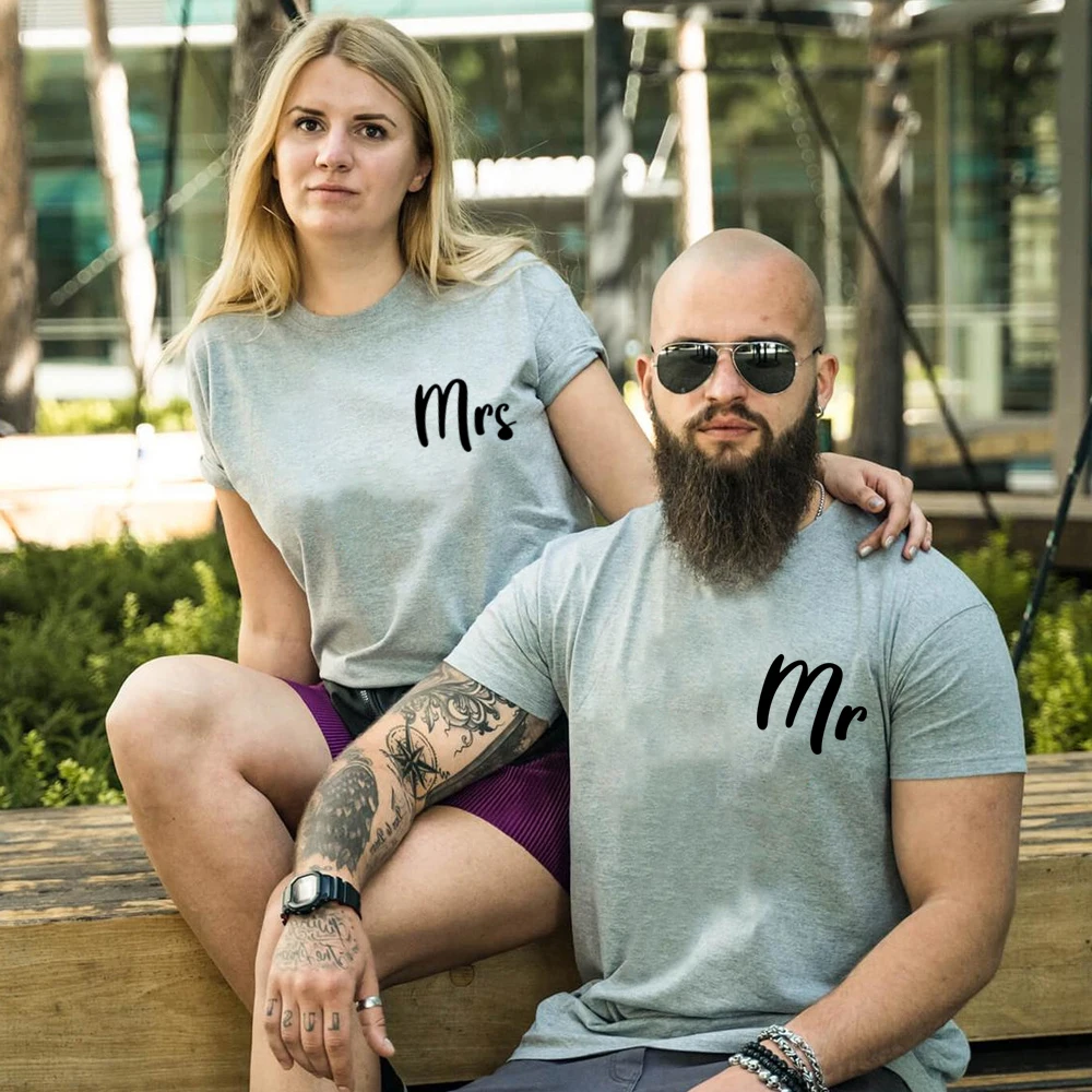 Seeyoushy ropa de pareja con estampado de Mr Mrs para el Día de San Valentín, camisas de verano para parejas, camisetas de manga corta Y2K, Tops Harajuku