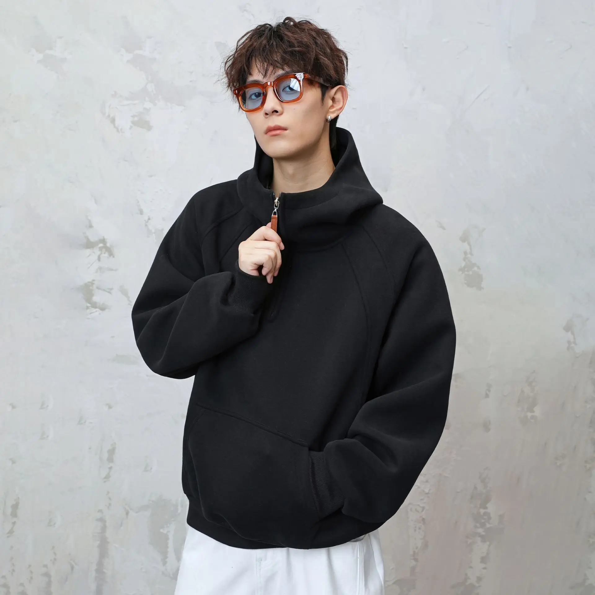 

Split Half-Zip Hoodie For Men Autumn And Winter New Thickened Half-Turtle Neck Raglan Solid Color Long Sleeve Hoodie Jacket ZRKU