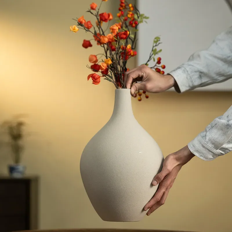 Simple White Matte Ceramic Vase Round Bottle Shape Home Decoration Ornament High End Light Gray Flower Arrangement Device
