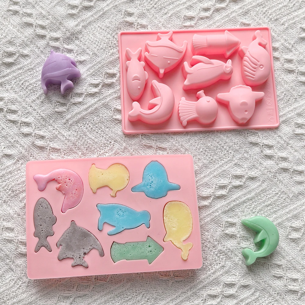 1pc  8-cavity ocean fish shaped baking silicone mold, used for gummies, DIY chocolates, candies, cake decoration baking tools
