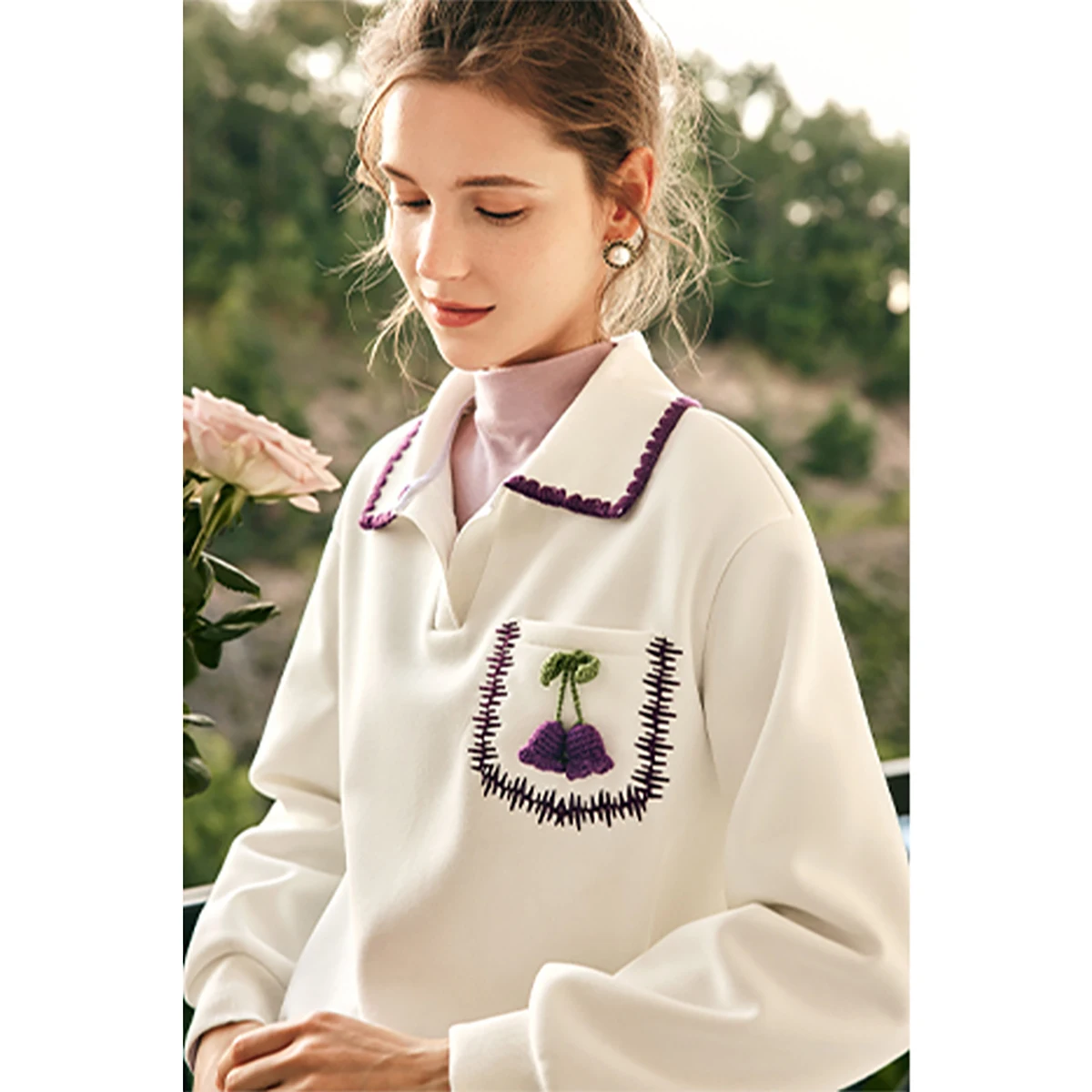 OLrain French Polo Neck Sweatshirts for Woman 2025 Autumn Winter Solid Long Sleeve Sweater Elegant Embroidered Tops O22DR68103