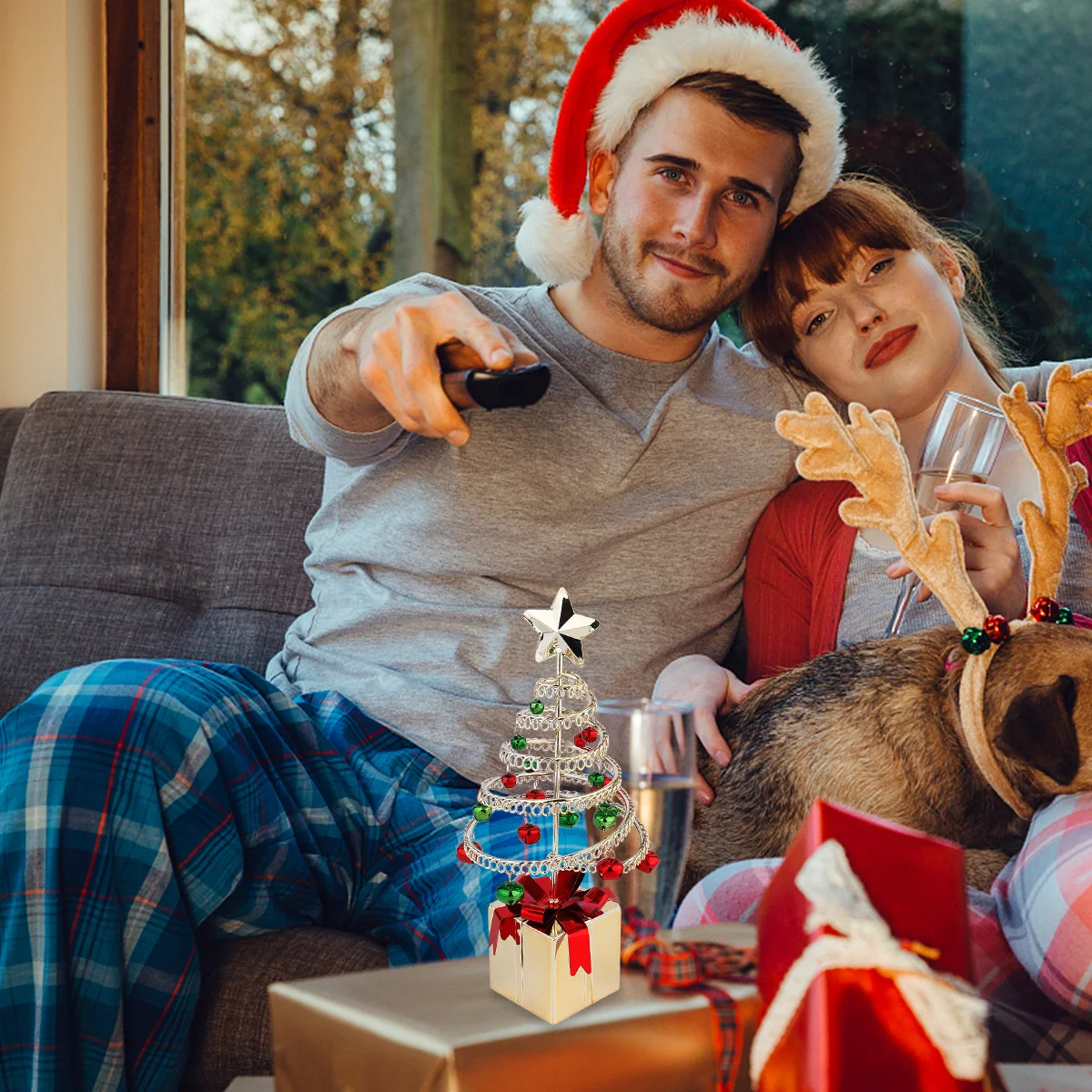 

Iron Gift Box Tree Decor Creative Christmas Ornaments for Festive Party Home Decor Holiday Season Christmas Decorations Iron