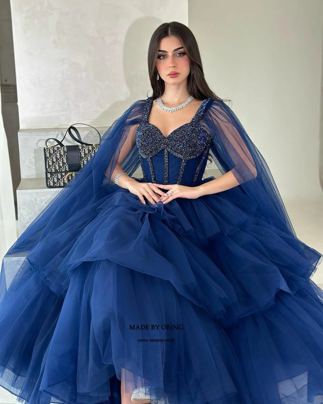 OEING gaun Prom A-Line biru mewah gaun malam berjenjang Tulle elegan dengan gaun acara khusus dengan syal gaun pengantin