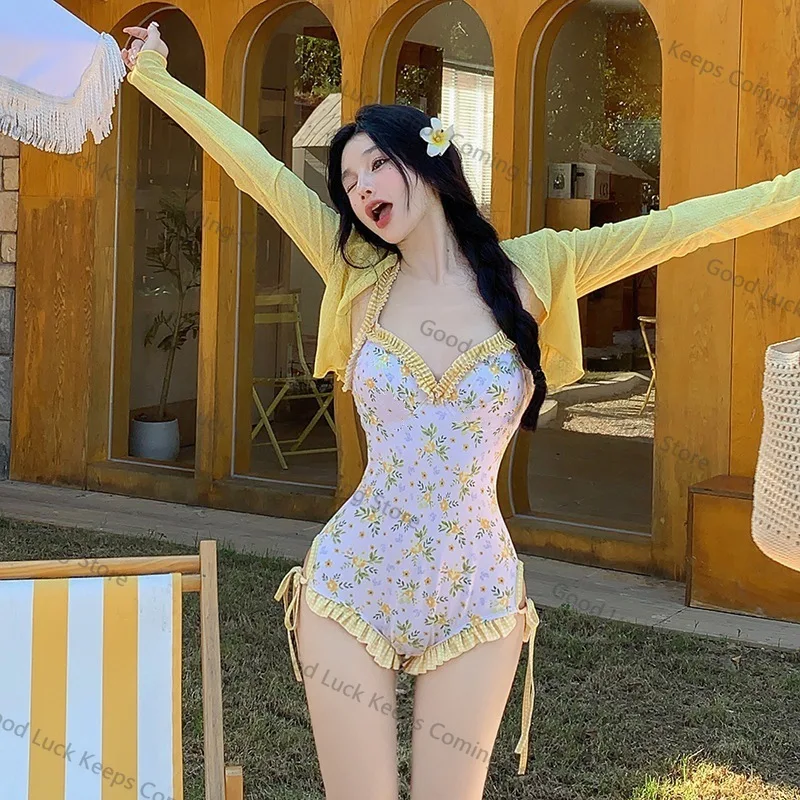 ​​Korean Floral Swimsuit One Piece Soft Cup Cover Up Long Sleeve Hot Spring Spa Bikini Style Swimsuit for Women Slim Swimsuit​​