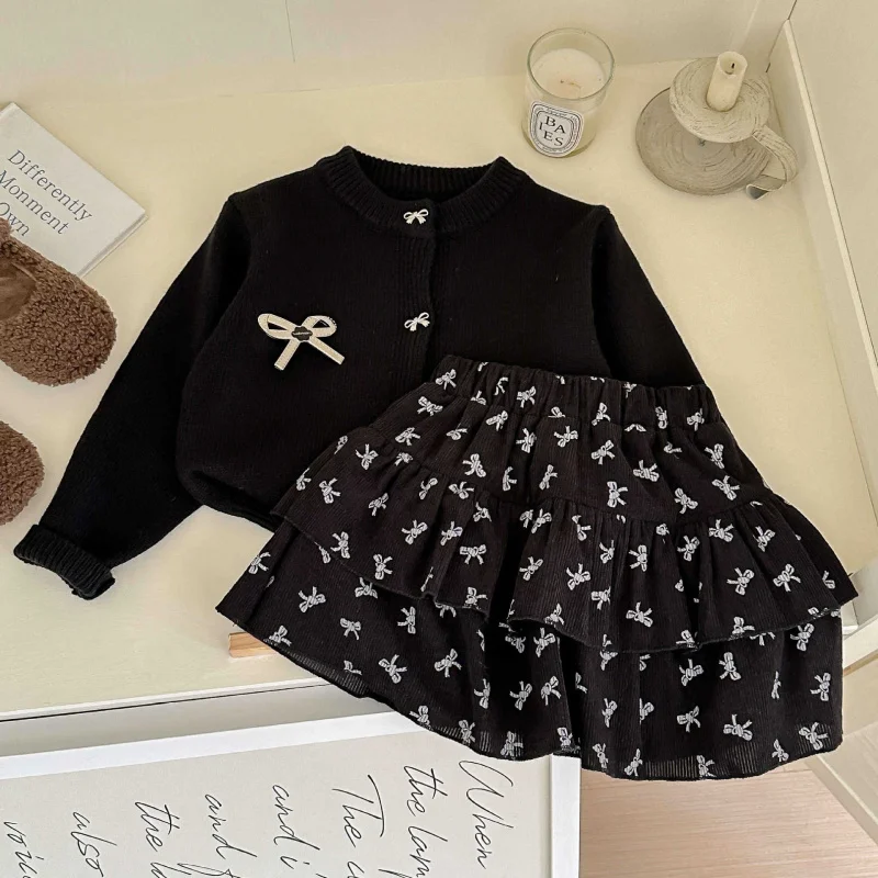 01-Girls early autumn bow knitted cardigan and short skirt set2025New Stylish Jacket and Cake Dress Fashionable