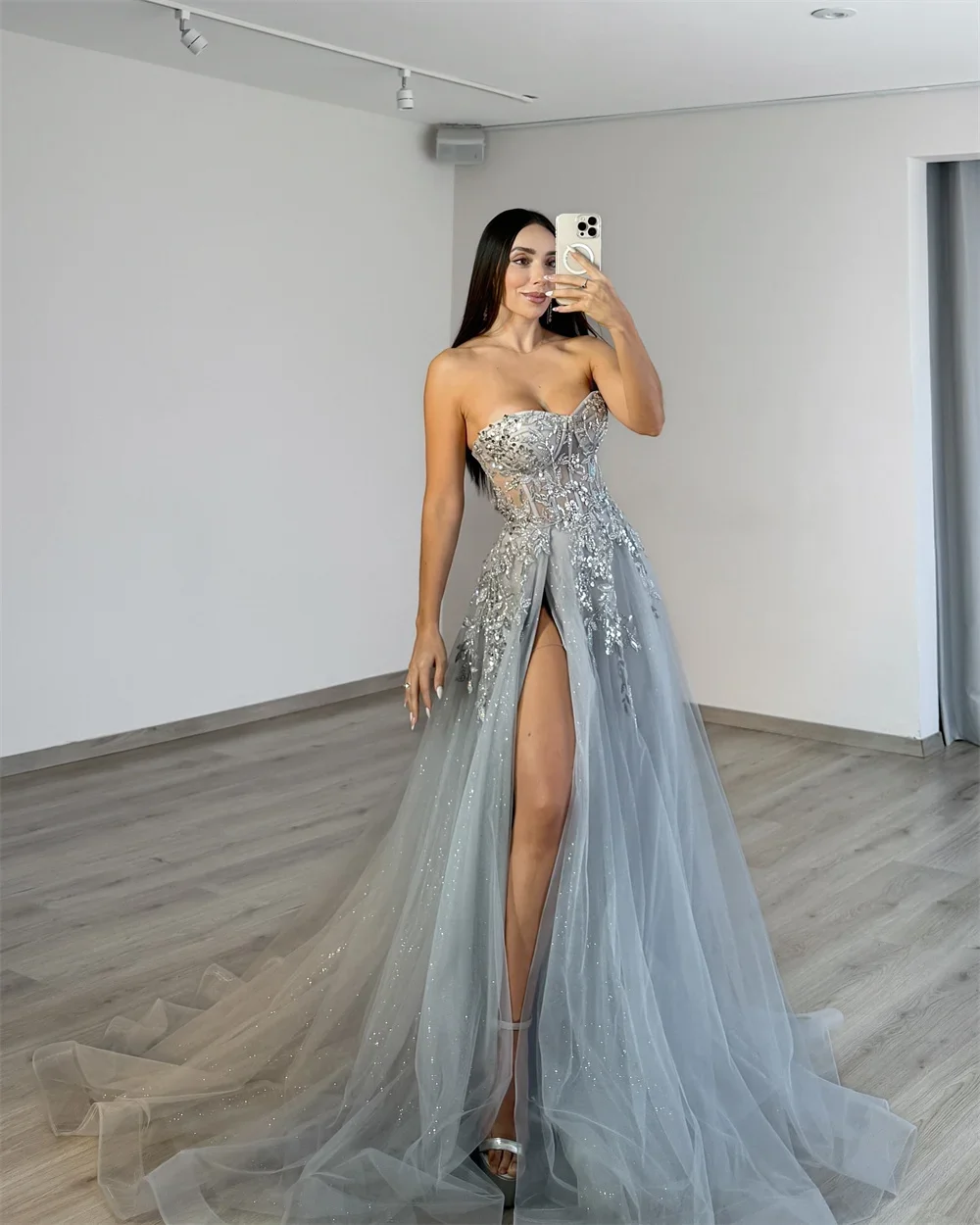 Luxe A-lijn Tule Strapless Galajurken Lovertjes Applicaties vestidos de noiva Side High Split Avondjurk 2025