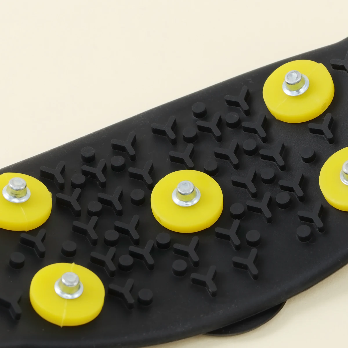 

Non-Slip Crampon Shoe Covers Ice Climbing Cleats 5-Stud Traction Overshoes Lightweight Flexible Durable for Boots Sneakers