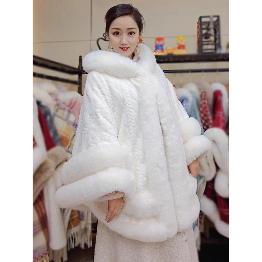 Luxury Comfort Flannel Cape Hooded Double Layers Good Faux Fur Trims Coat Women Winter Thicken Warm Cardigan Cloak Outerwear