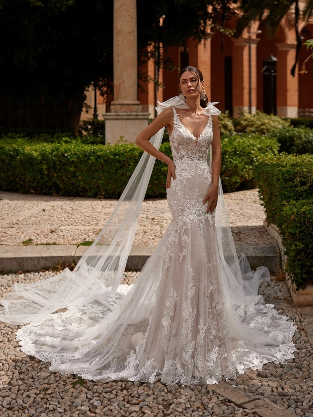 Vestido De novia con escote en V profundo y espalda descubierta, traje De novia clásico con apliques De encaje, vestido De novia largo De sirena brillante