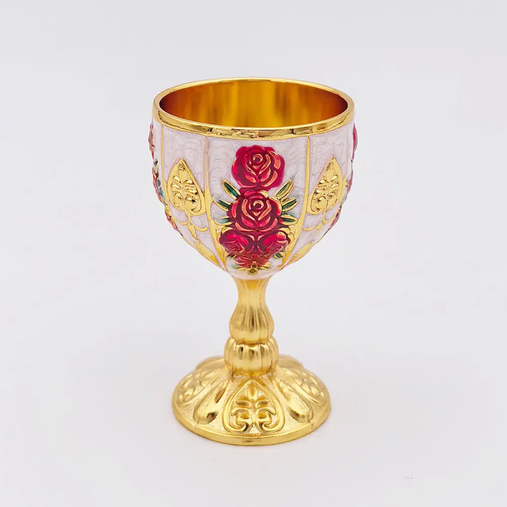Vintage Metal Liquor Goblet European Style Creative Shot Glass Luxury Decorative Wine Cup Elegant Home Table Decor Accessory
