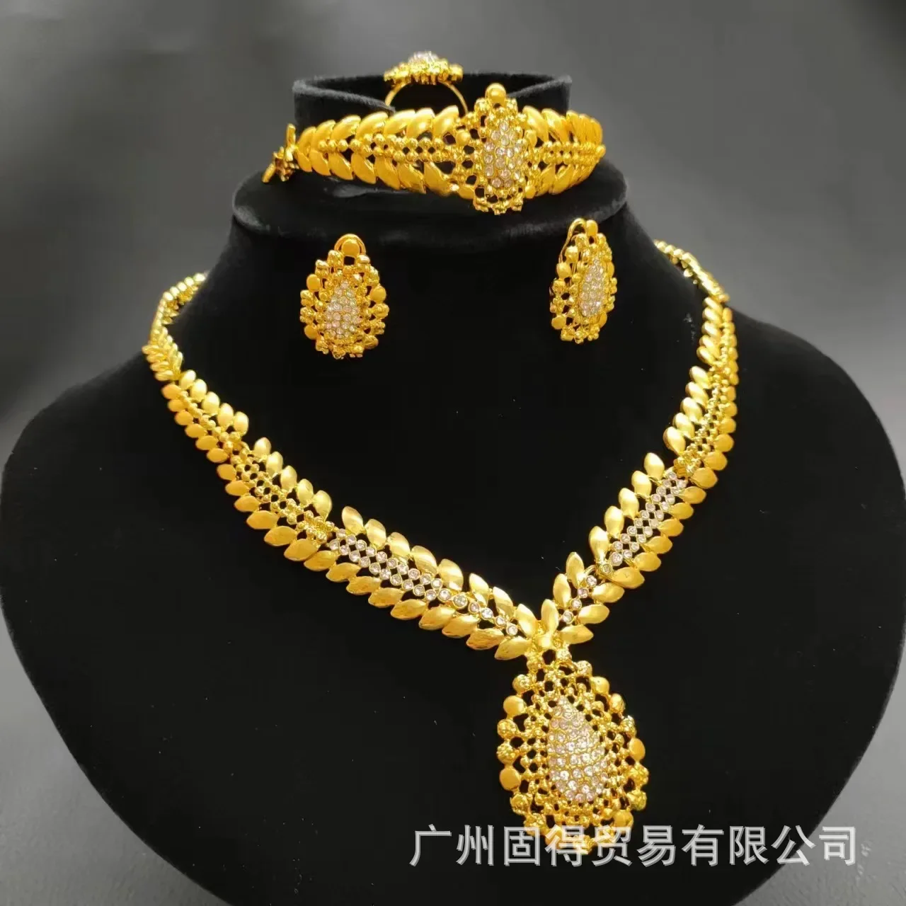 24k Gold Plated Dubai Middle Eastern Women's Necklace Bracelet italian gold plated jewelry sets for women