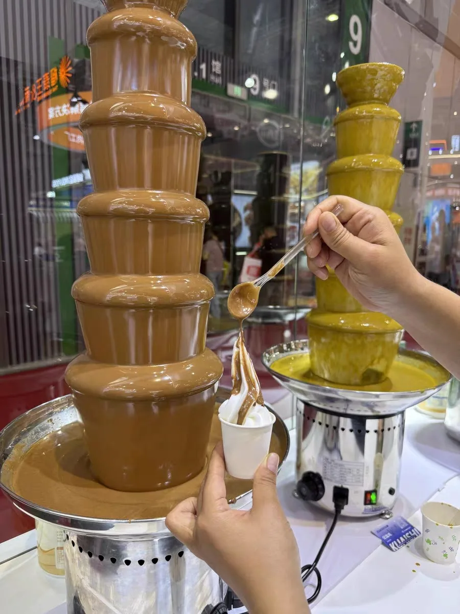 

Commercial Five-layer Chocolate Fountain Machine Buffet Restaurant Hotel Booth Drizzle Waterfall Machine