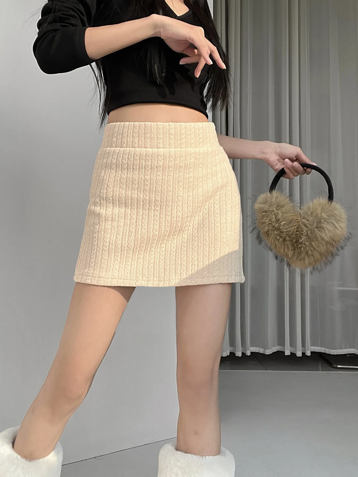 

Весна 2026: Универсальная женская юбка-миди из ткани Cosite, дизайнерская модель, идеально подходит для любого образа, А-силуэт, приталенный крой