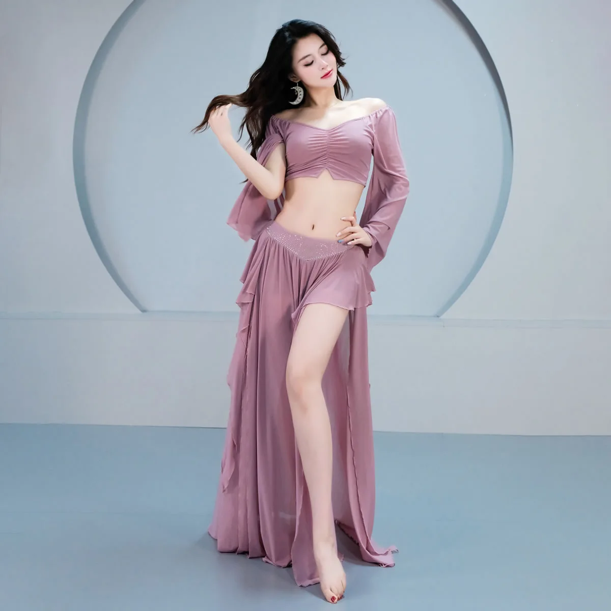 Buikdanskostuum Zomer Oosterse danspak Nieuw oefenpak met lange mouwen Fairy Energy Lotus Leaf Streamer