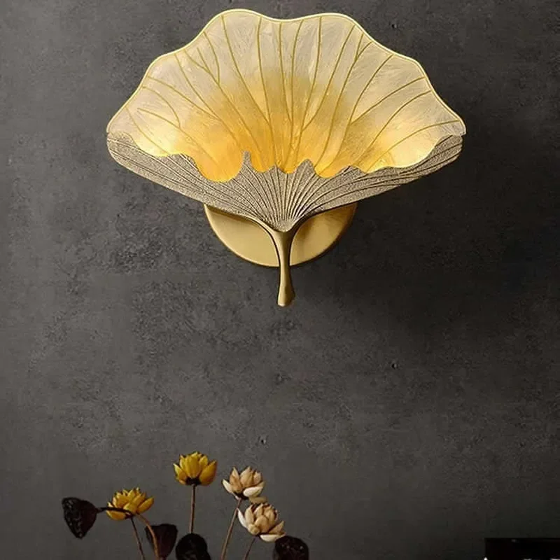 Modern Ginkgo Leaf Wall Lamp Luxury Bedroom Bedside Light Creative Villa Living Room Decor Aesthetic Atmosphere Sconce