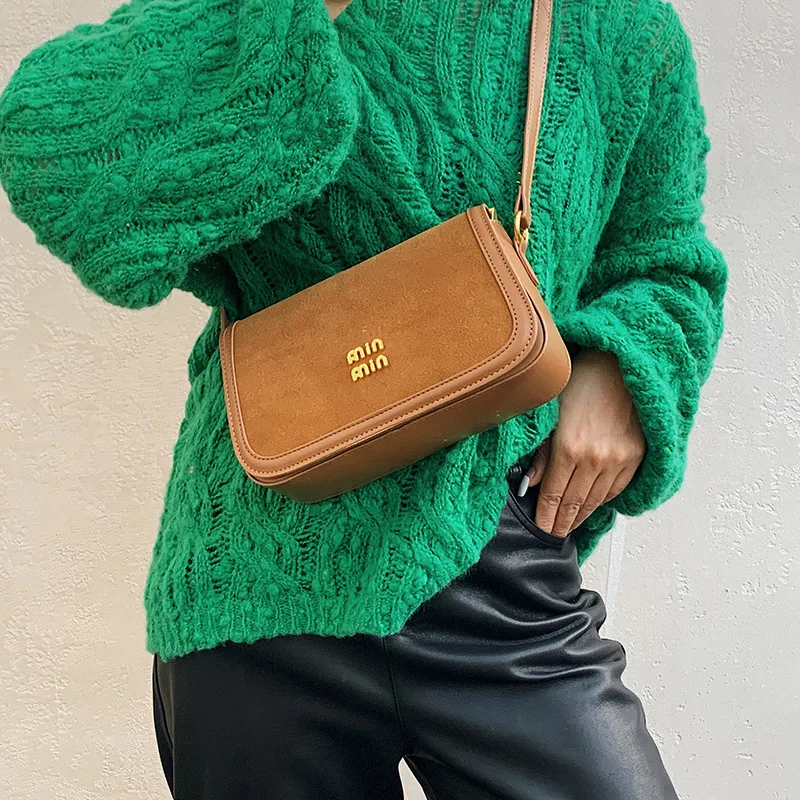 

Сумка подмышки с монограммой 2025 года, роскошная женская сумка через плечо, универсальная сумка через плечо, минималистичная сумка «день-ночь», текстурированный слинг