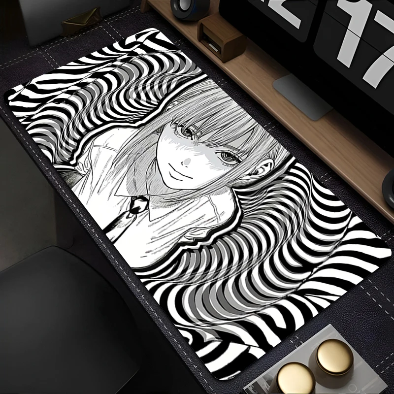 

Mouse Pad Laptop Black And White Manga Abstract Mousepad Japan Anime Chainsaw Man Desk Mat PC Kawaii Girl Makima HD Keyboard Pad